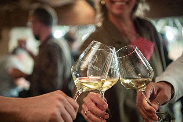 wine bar